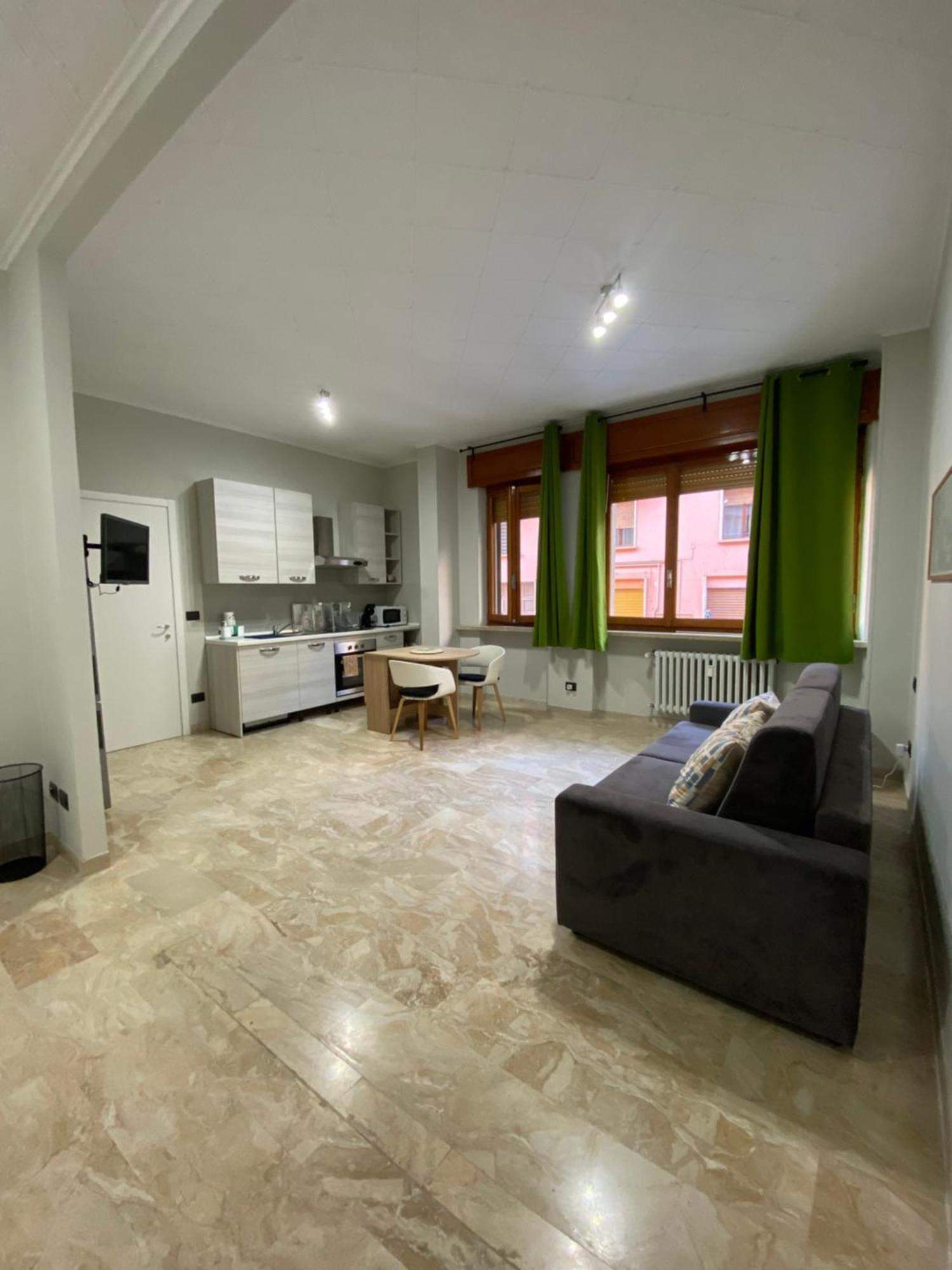 Catrizia Apartman Casale Monferrato Kültér fotó